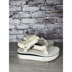 Teva Flatform Universal Mesh Platform Sandals White Mesh Strappy Women 8M US/39
